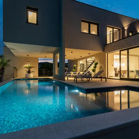 Mia- Private Wellness & Villa
