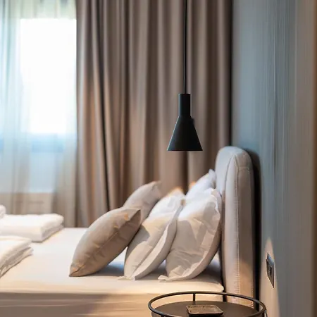 Mia- Private Wellness & Βίλα Seget Vranjica